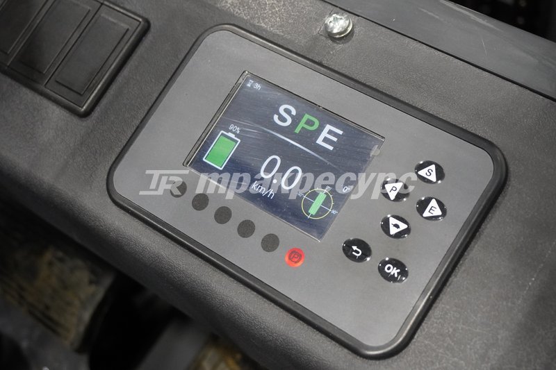 E15S-3i2_25